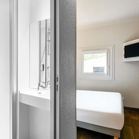 Otel Hotelf1 Sud Perpignan