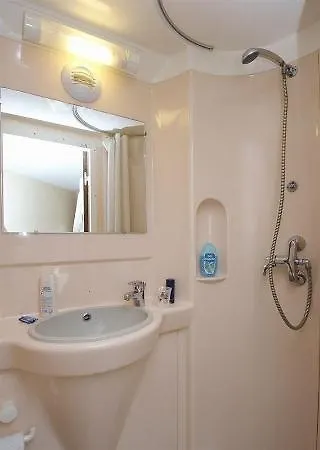 Hotel Hotelf1 Perpignan Sud *