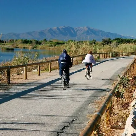 Hotelf1 Sud * Perpignano