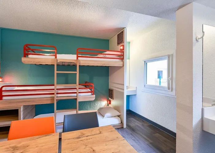 Hotelf1 Perpignan Sud *