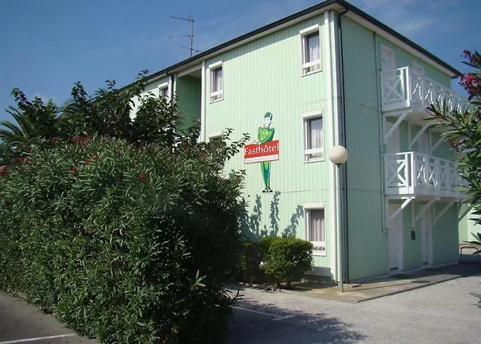 Hotelf1 Sud * Perpignan